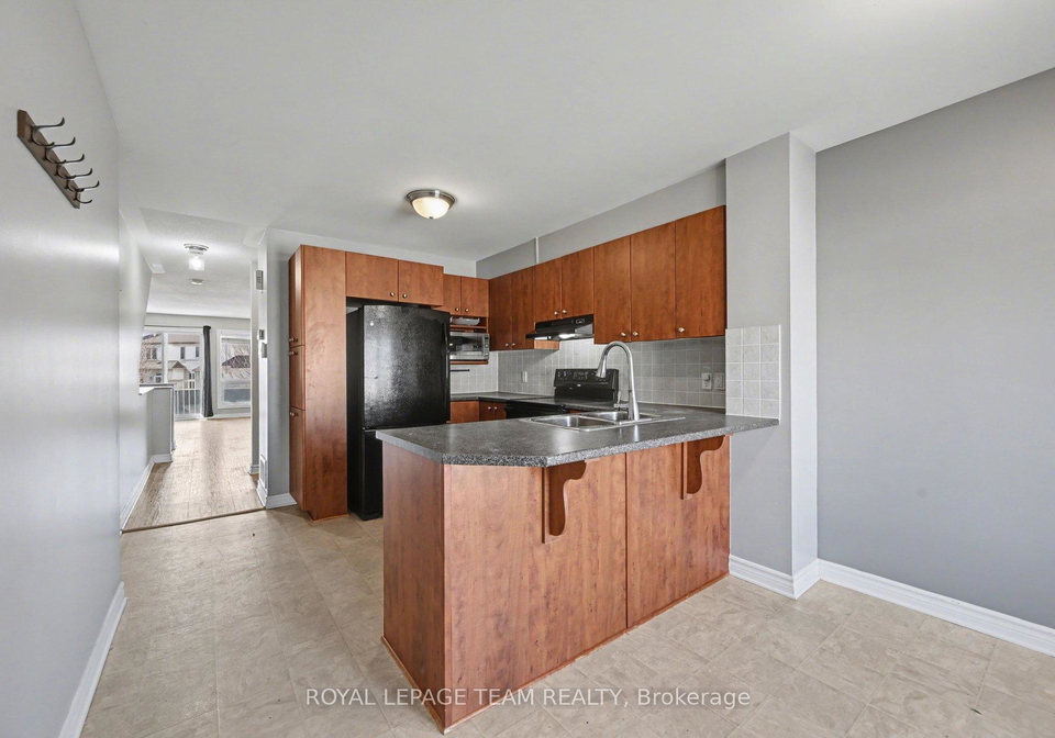 554-chapman-mills-drive-ottawa-ontario-x13050302