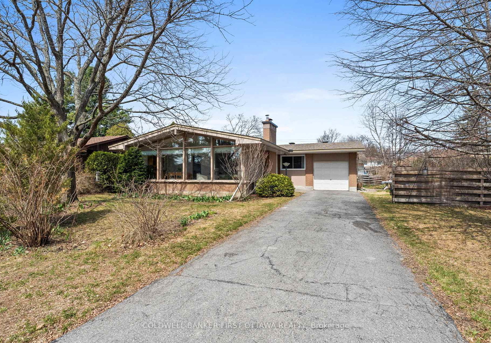 54-evergreen-drive-ottawa-ontario-x13050362