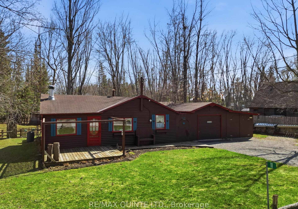 11-fire-route-33-route-havelock-belmont-methuen-ontario-x13050370