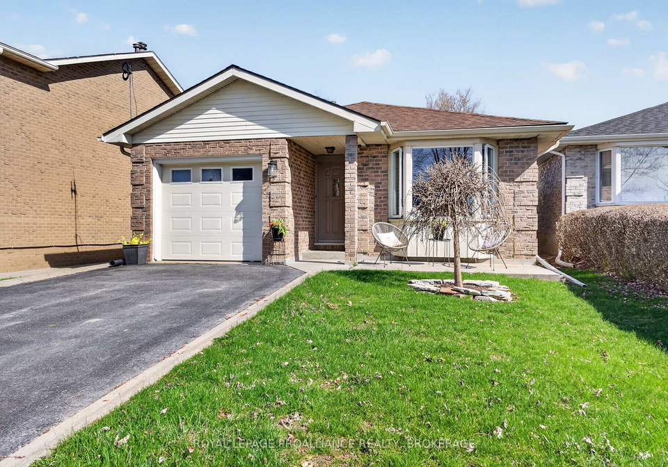 16-grenadier-drive-kingston-ontario-x13050424