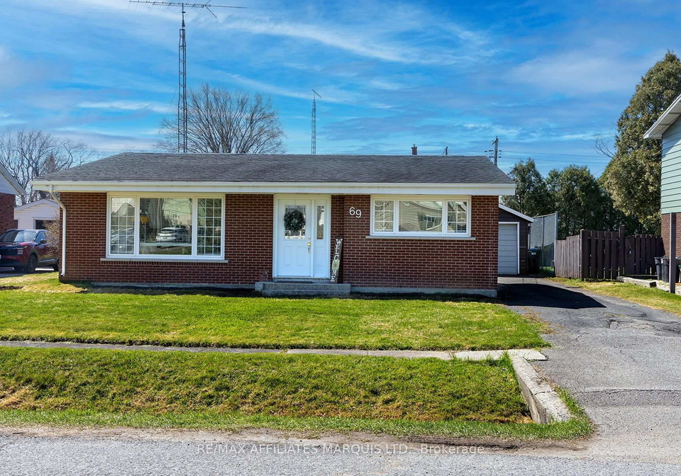 69-kyle-drive-south-dundas-ontario-x13050428