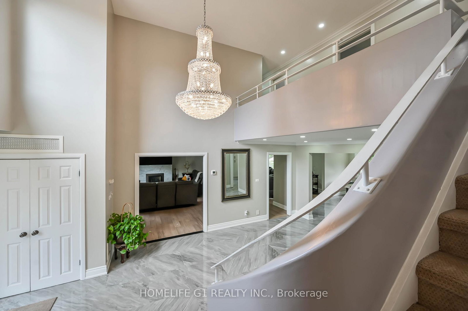 10-douglas-place-hamilton-ontario-x13050508