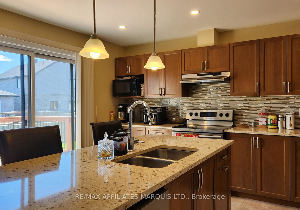 369-belfort-crescent-cornwall-ontario-x13050670