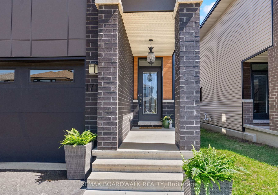 171-bristol-crescent-north-grenville-ontario-x13050754