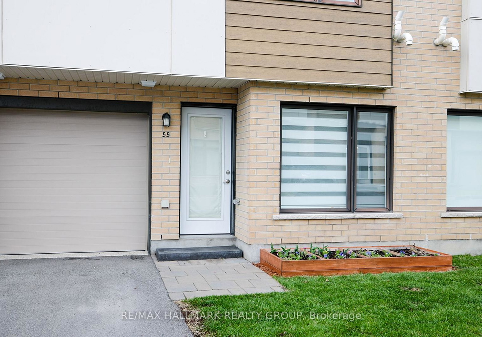 55-cherry-blossom-private-private-w-ottawa-ontario-x13050960