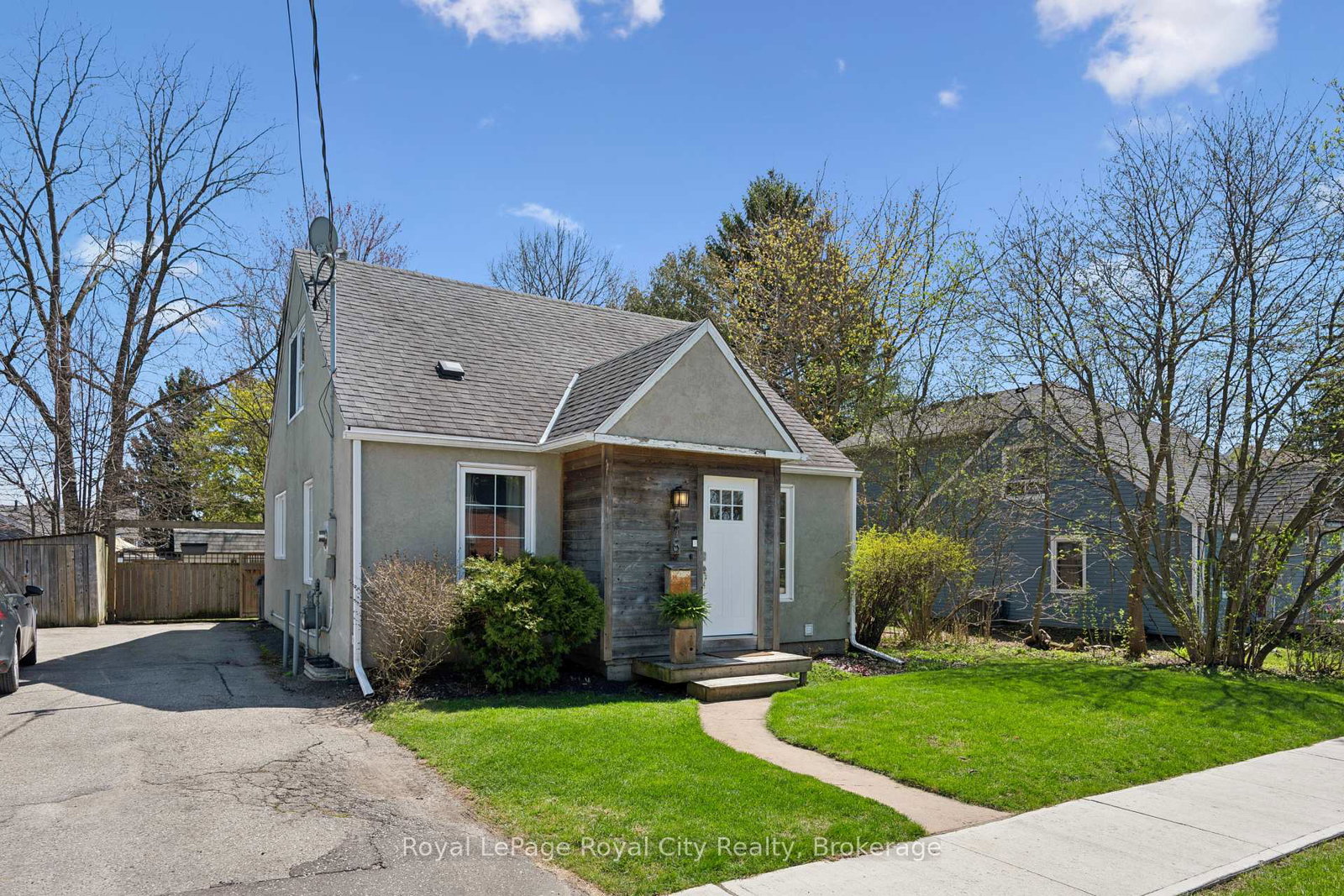 476-paisley-road-guelph-ontario-x13051222