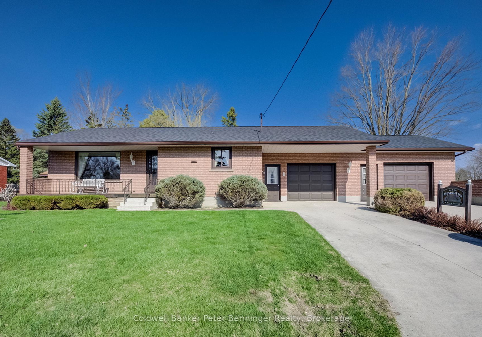 4-park-st-street-w-minto-ontario-x13051384