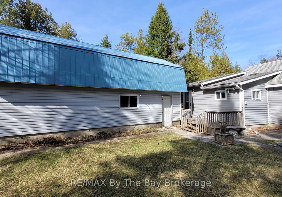 1120-king-edward-avenue-south-bruce-peninsula-ontario-x13051386