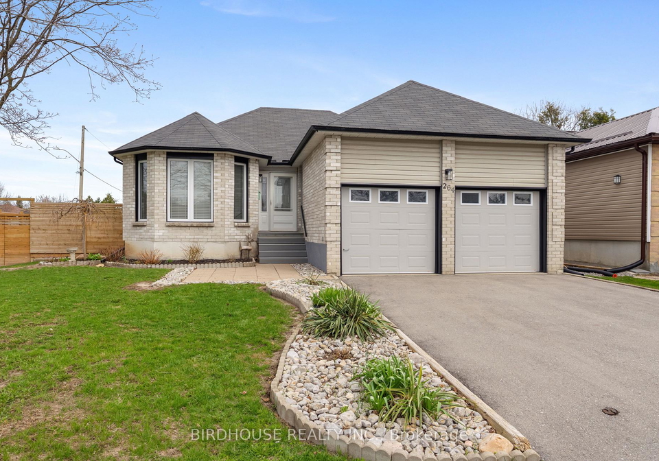 264-victoria-avenue-n-kawartha-lakes-ontario-x13051446