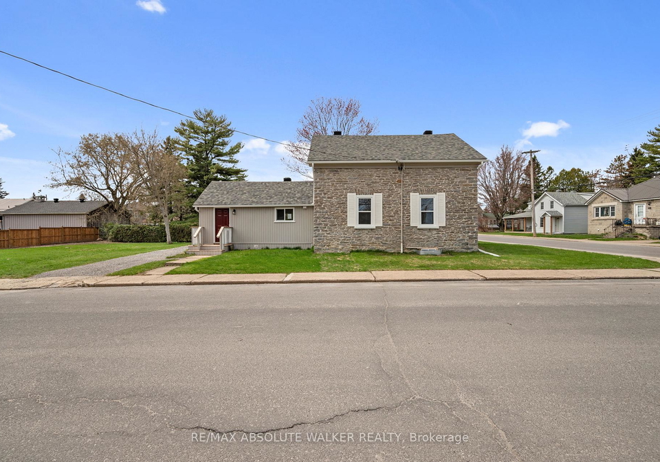 297-park-street-e-prescott-ontario-x13051622