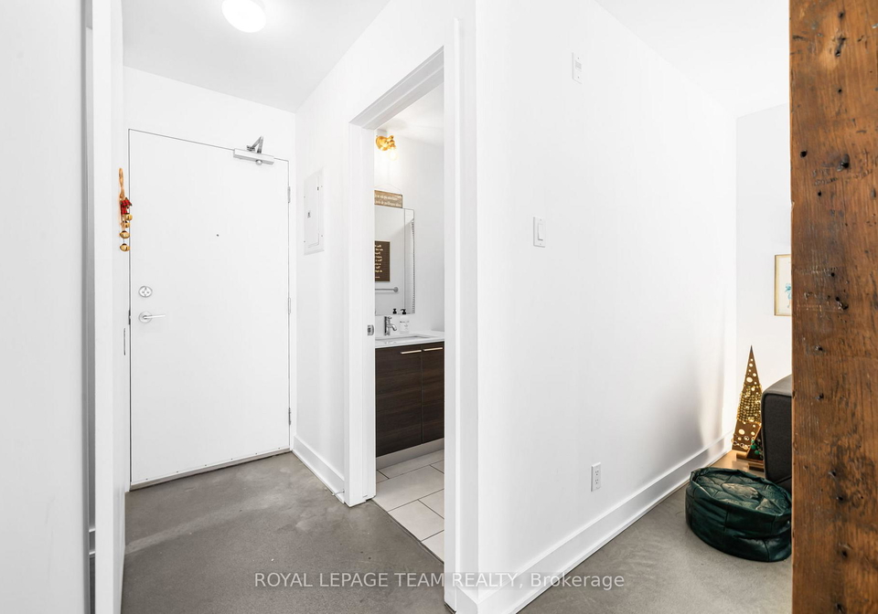 349-mcleod-street-ottawa-ontario-x13051666