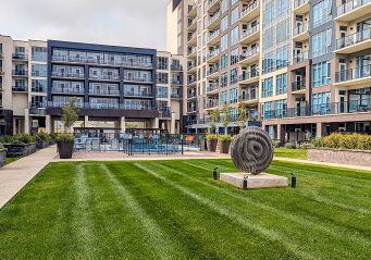 16-concord-place-grimsby-ontario-x13051674