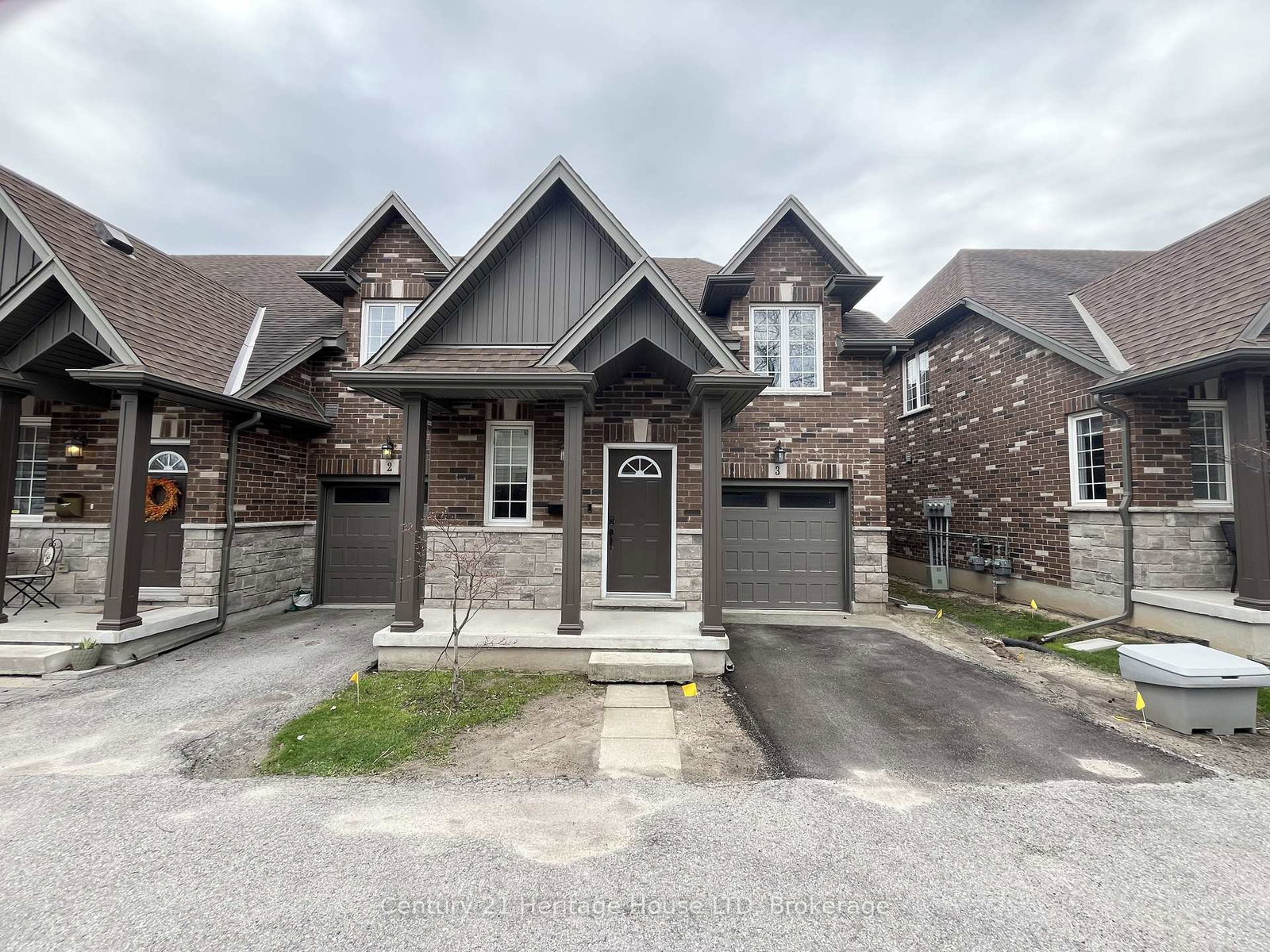 6pine-street-n-thorold-ontario-x13051790