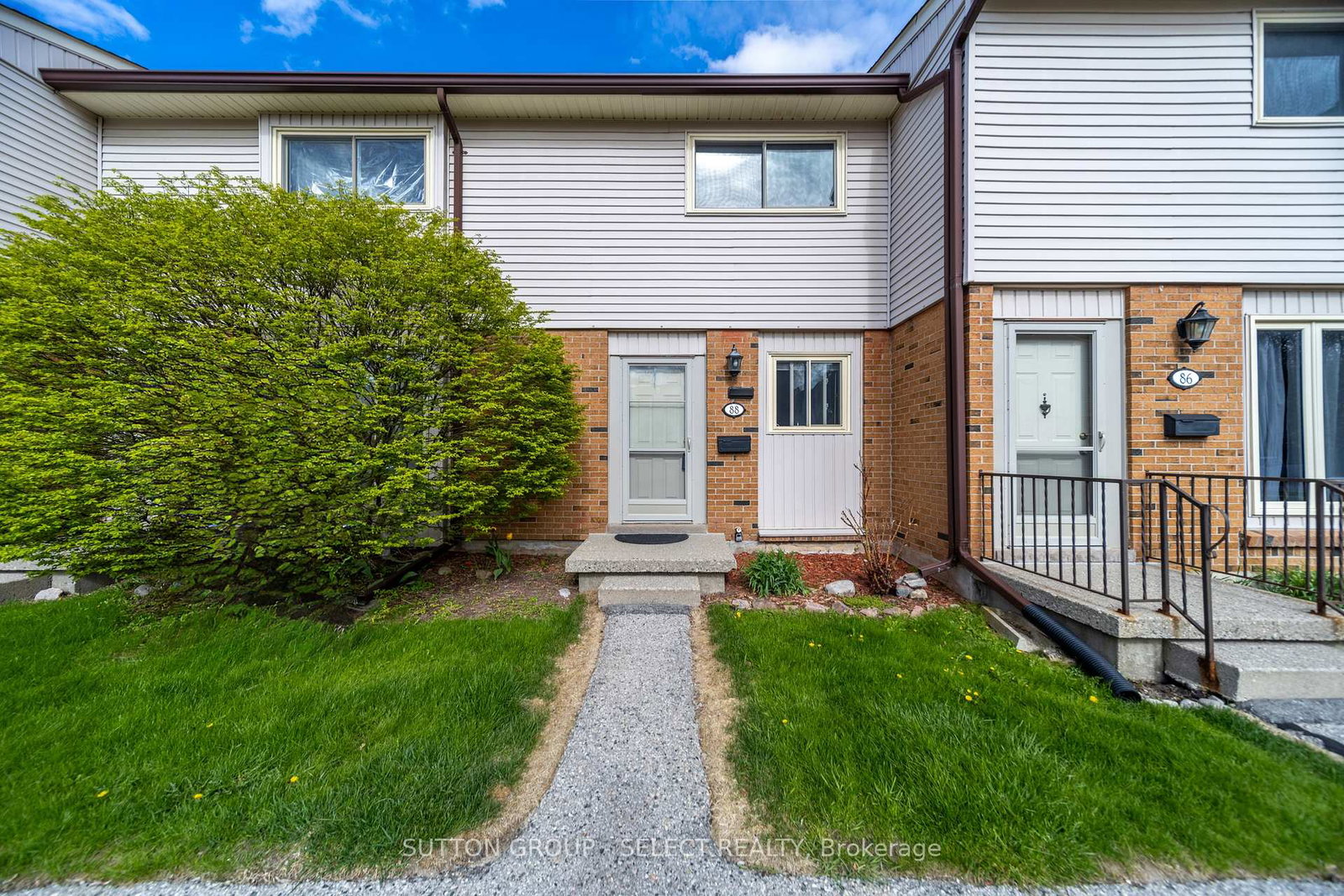 1328-commissioners-road-w-london-south-ontario-x13051834