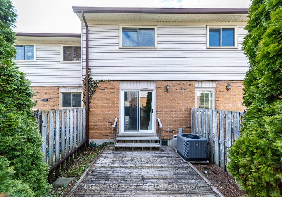 1328-commissioners-road-w-london-south-ontario-x13051834