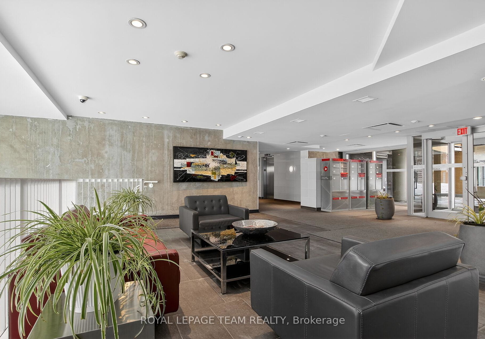 250-lett-street-ottawa-ontario-x13051940