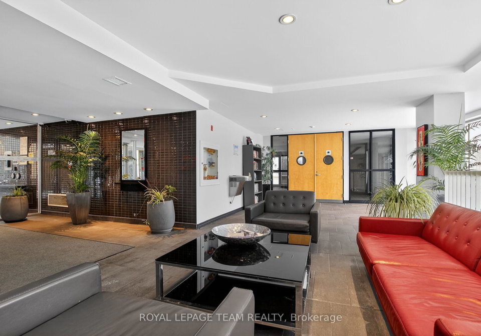 250-lett-street-ottawa-ontario-x13051940