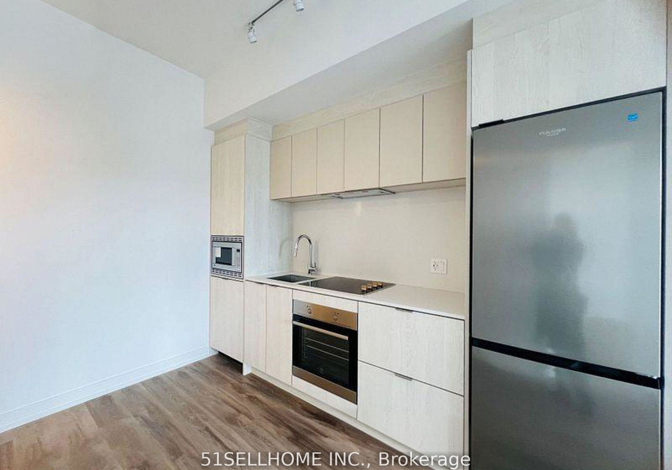1-jarvis-street-s-hamilton-ontario-x13052630