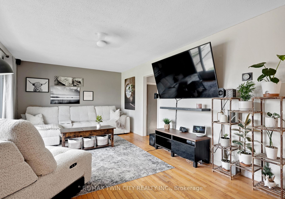 36-hilltop-drive-cambridge-ontario-x13052654