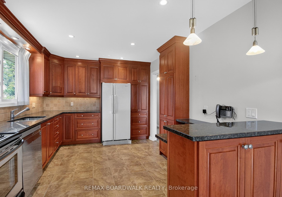 103-christopher-hamilton-street-ottawa-ontario-x13052856