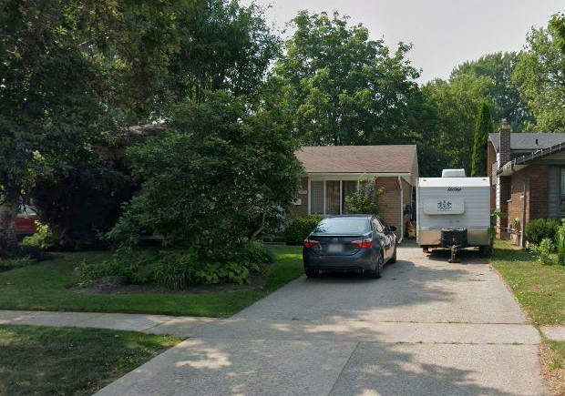 5905-hillcrest-crescent-niagara-falls-ontario-x13052886