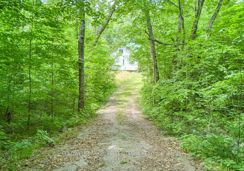 1305-thunder-lane-frontenac-ontario-x13053232