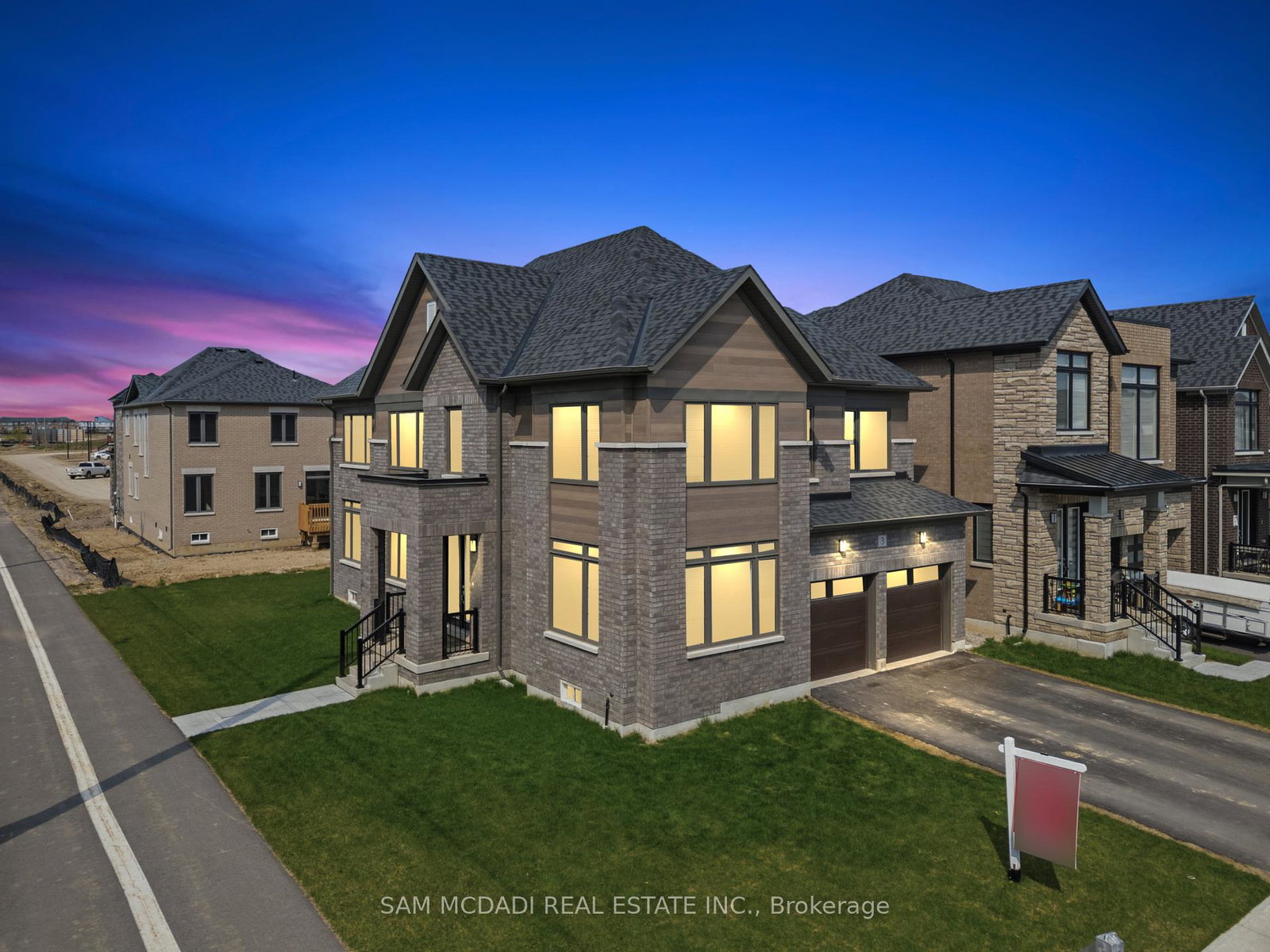 3-blain-drive-hamilton-ontario-x13053384