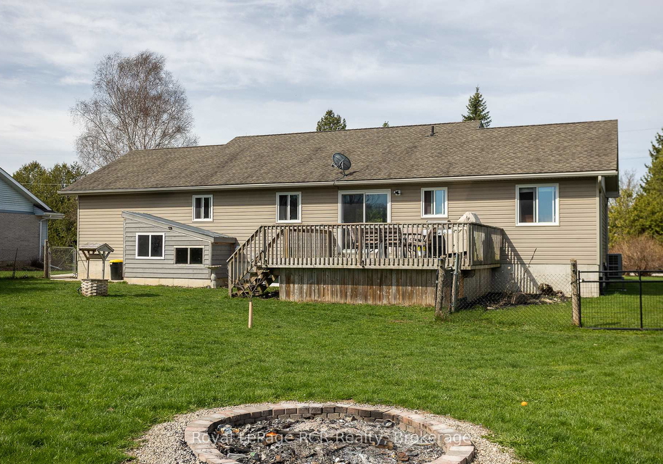 123-douglas-street-chatsworth-ontario-x13053514