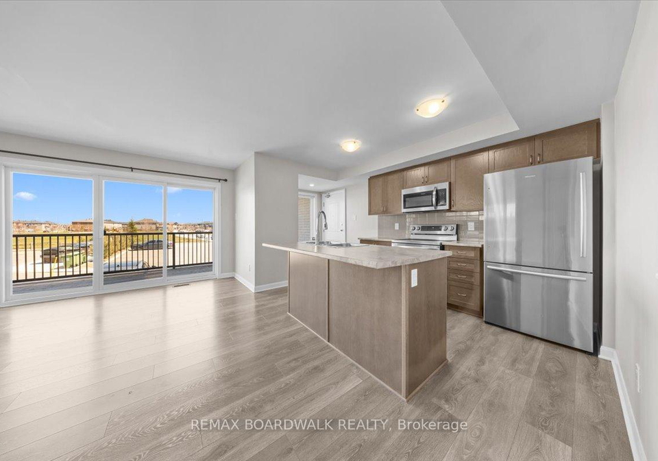 709-amberwing-private-ottawa-ontario-x13053576