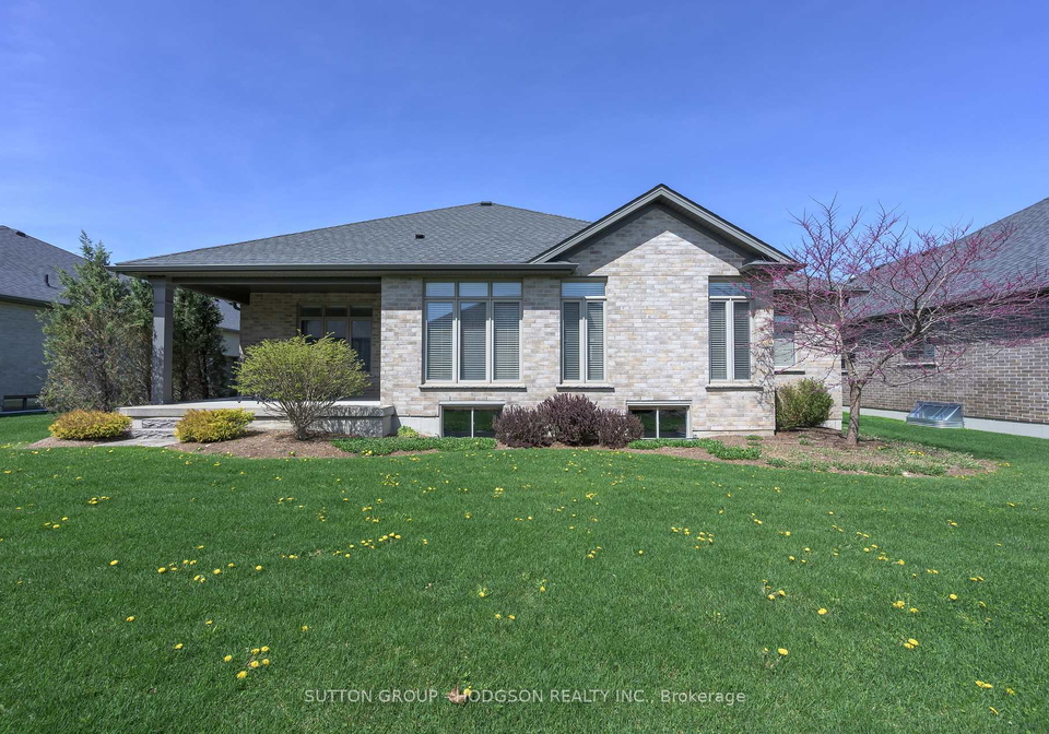 2417-moe-norman-way-london-south-ontario-x13053652