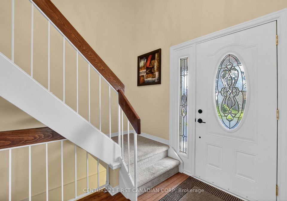 19-bartlett-crescent-london-south-ontario-x13053676