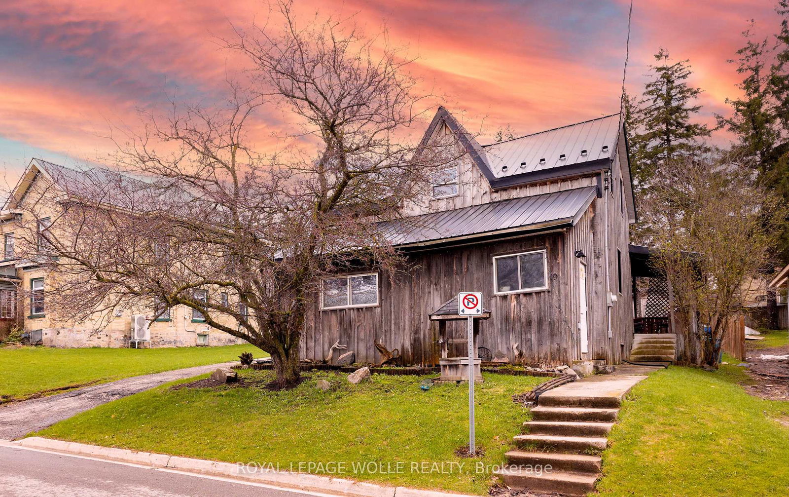 19-s-spring-street-s-mapleton-ontario-x13053694