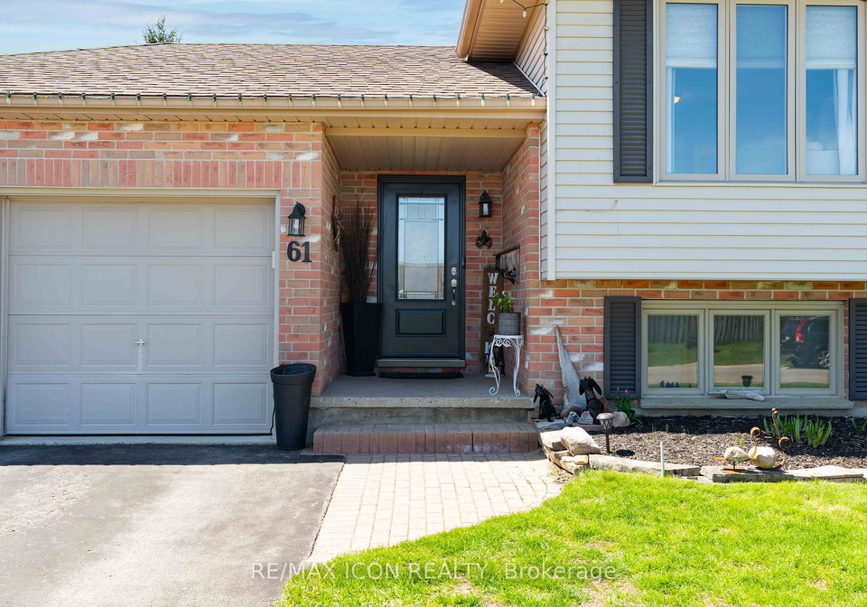 61-carleton-court-thames-centre-ontario-x13053822