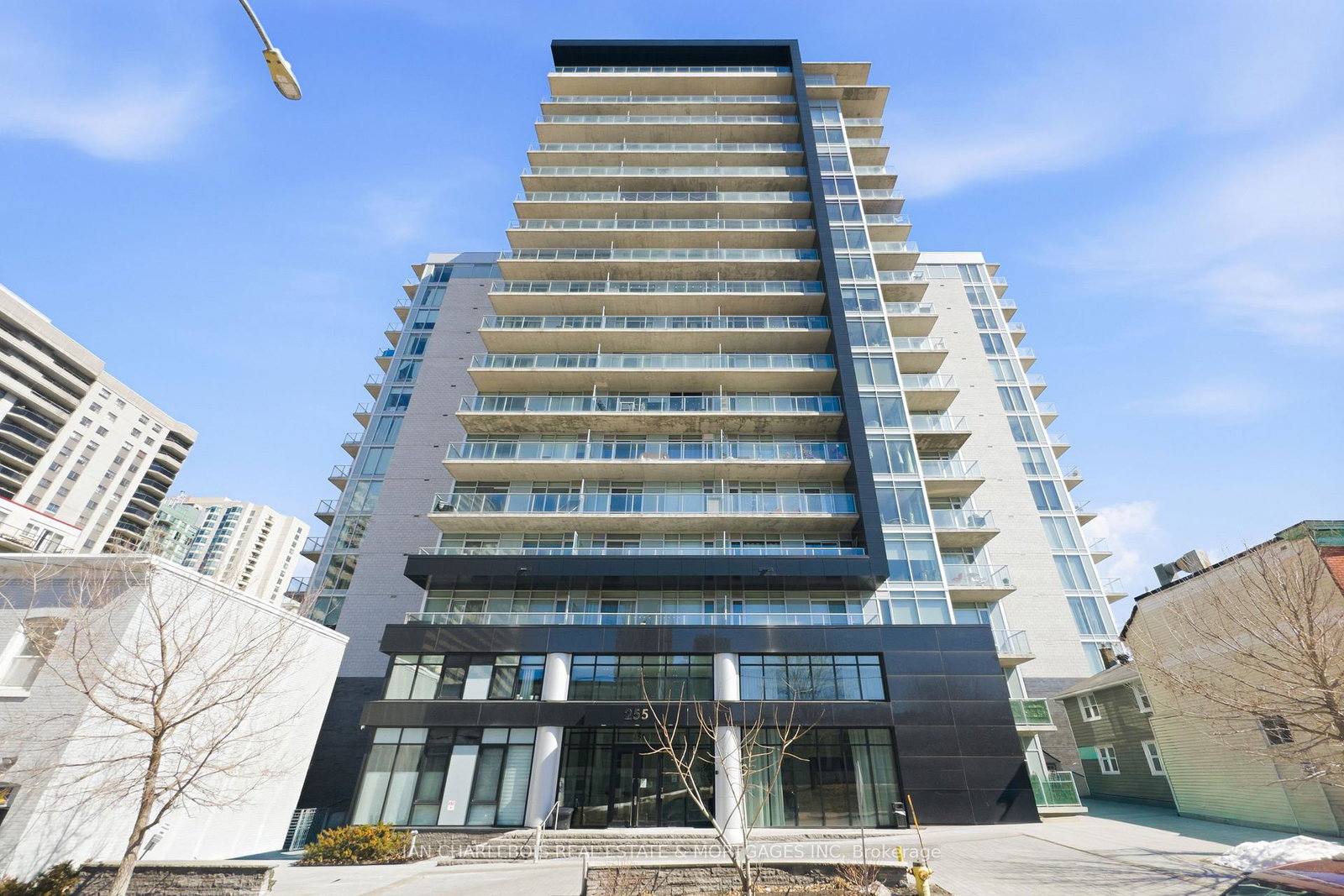 255-bay-street-ottawa-ontario-x13054242
