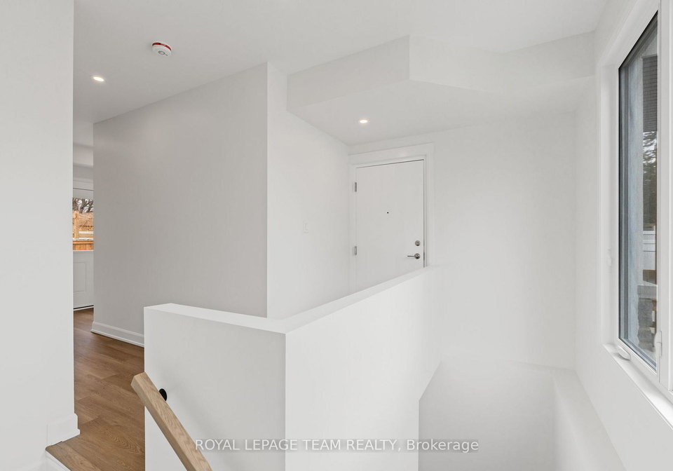 636-mutual-street-ottawa-ontario-x13054352