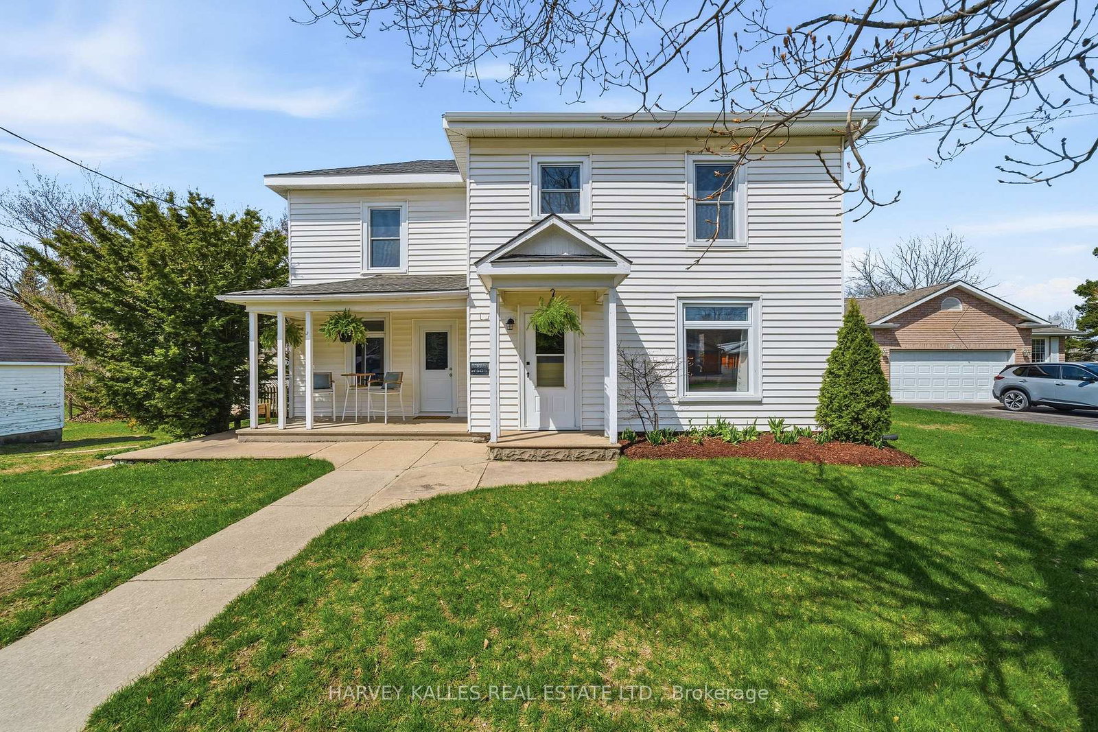 206-county-road-10-prince-edward-county-ontario-x13054488