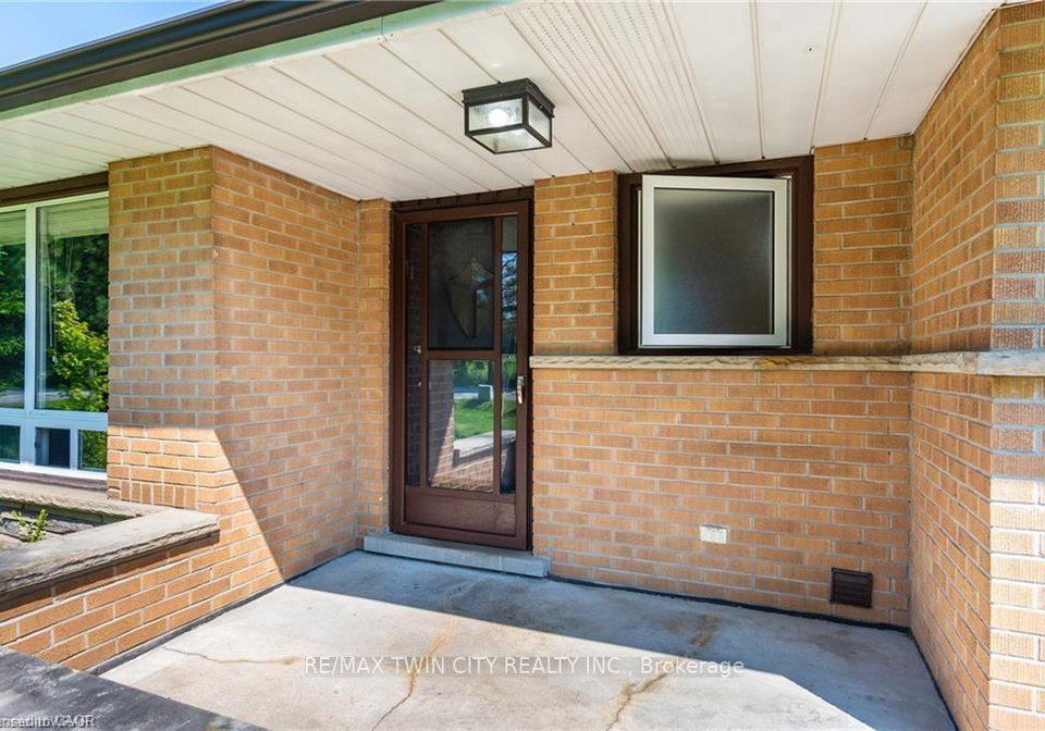 1398-doon-village-road-kitchener-ontario-x13054504