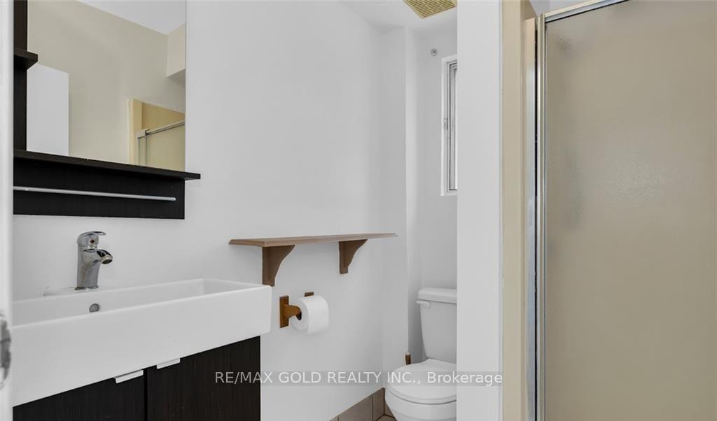 746-king-street-w-hamilton-ontario-x13054678