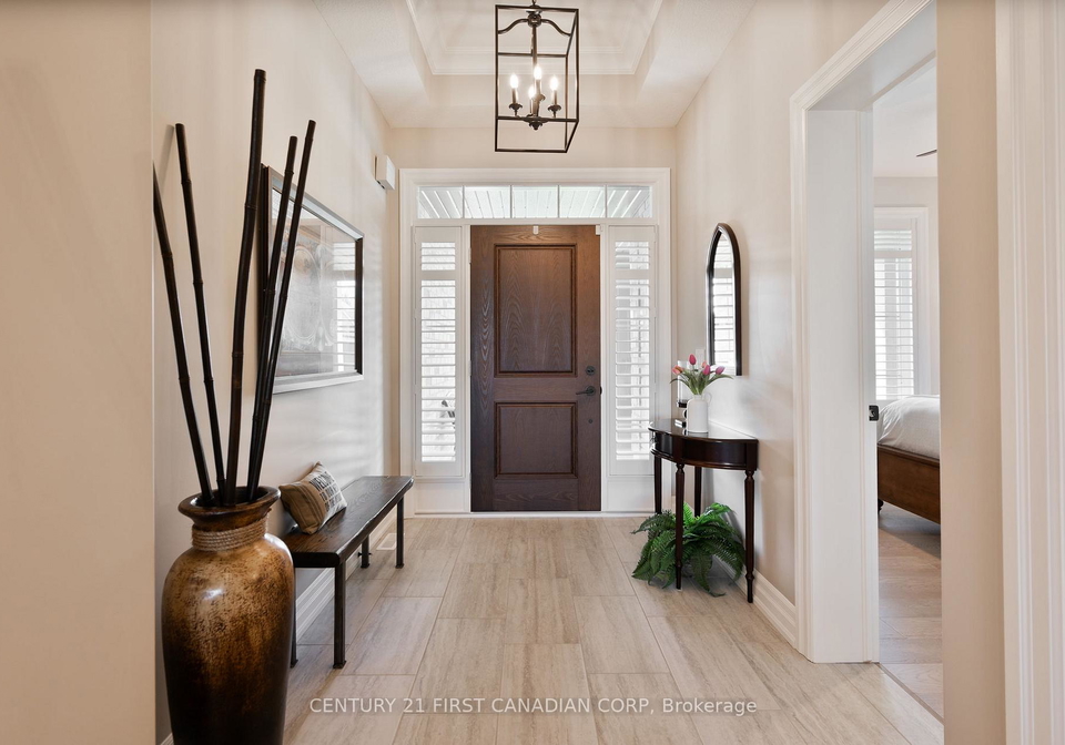 2012-lockwood-crescent-strathroy-caradoc-ontario-x13054754