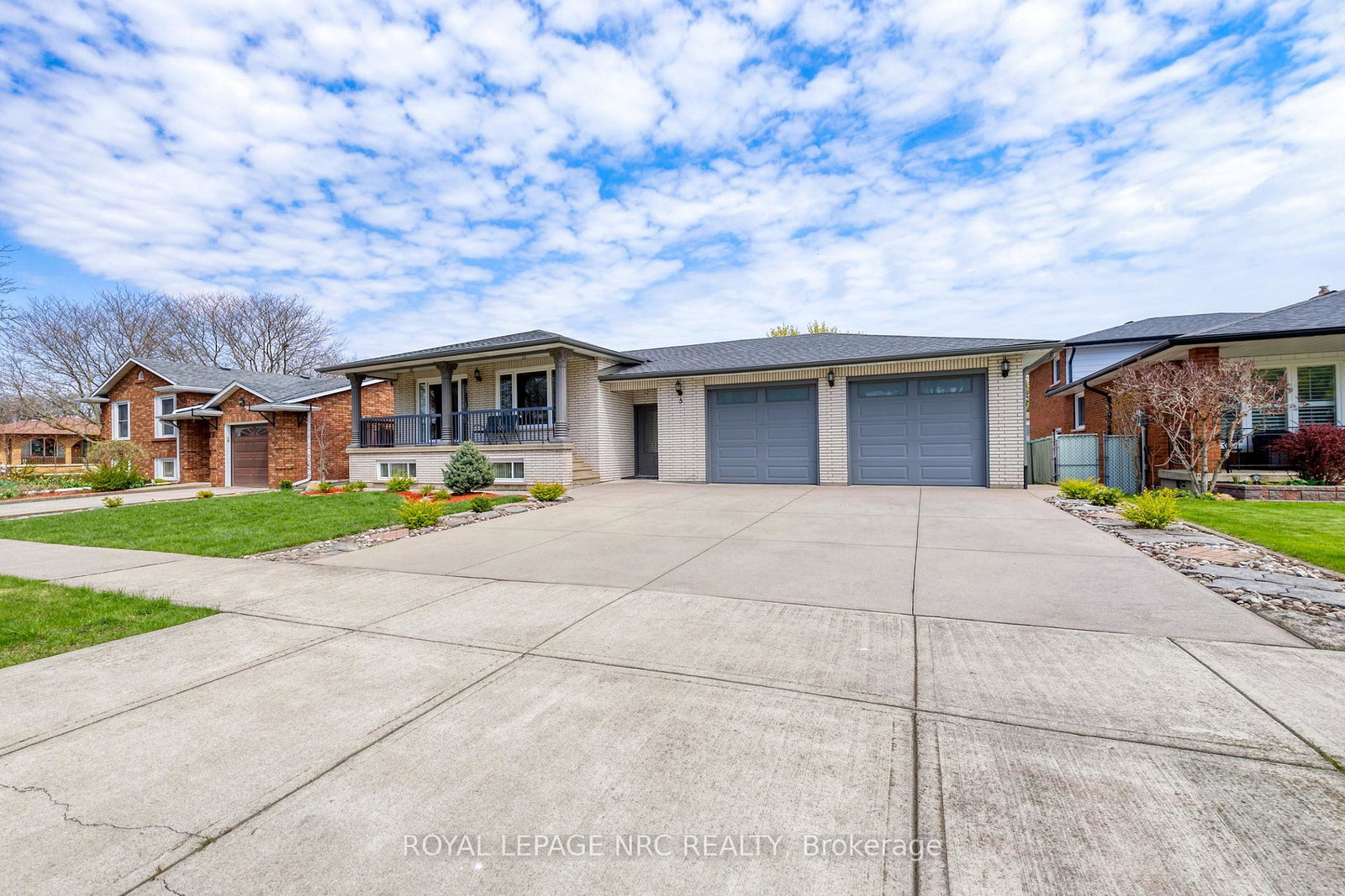 5-royce-avenue-hamilton-ontario-x13054878