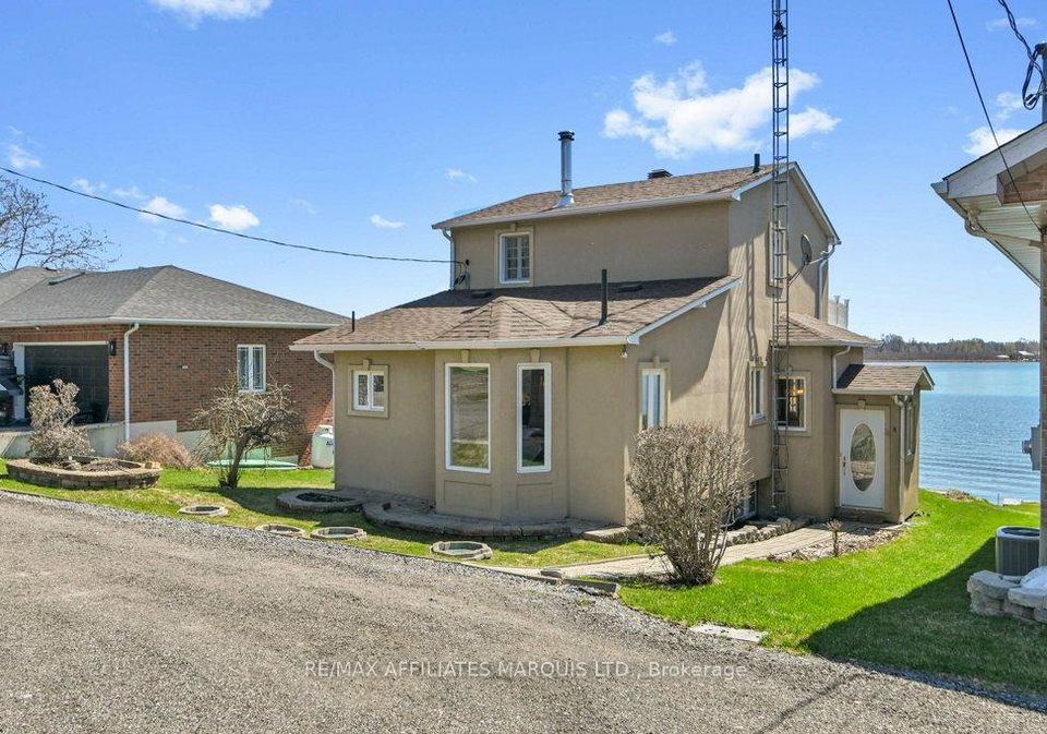 19564-4-county-road-2-s-south-glengarry-ontario-x13055064