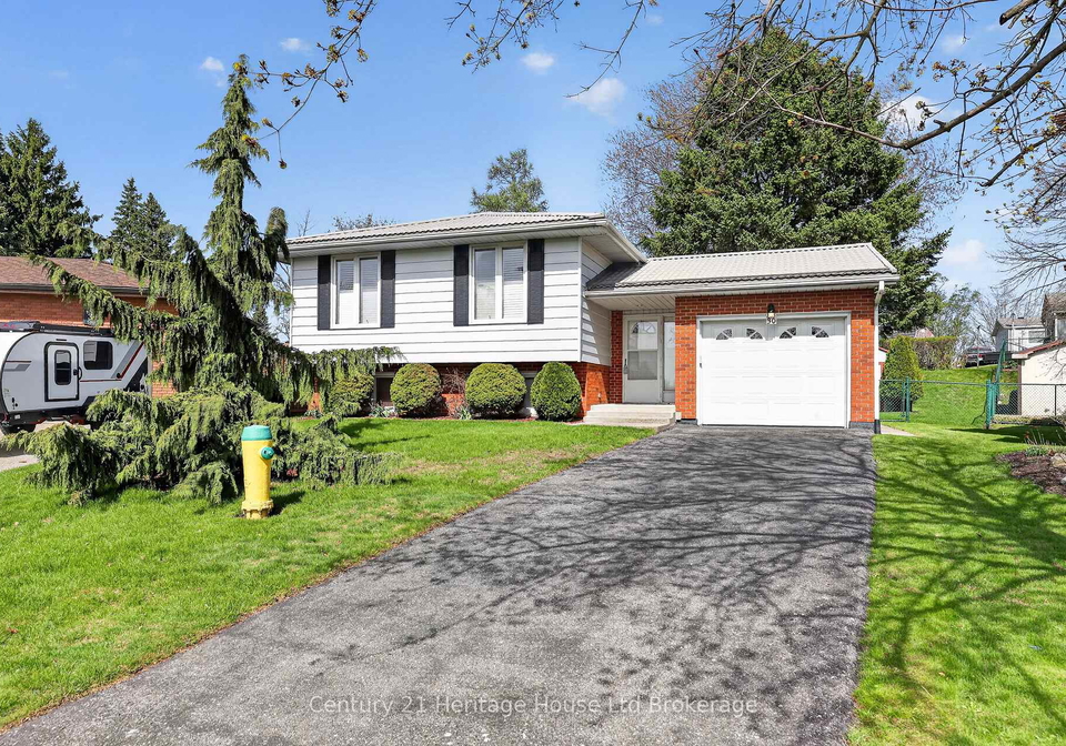 30-ashton-court-woodstock-ontario-x13055100