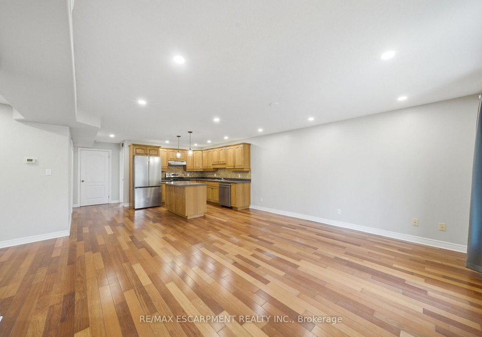 50-whitlaw-way-brant-ontario-x13055156