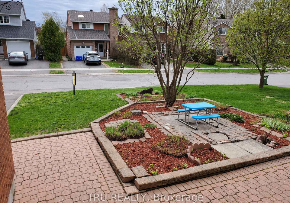 1078-st-emmanuel-terrace-ottawa-ontario-x13055176