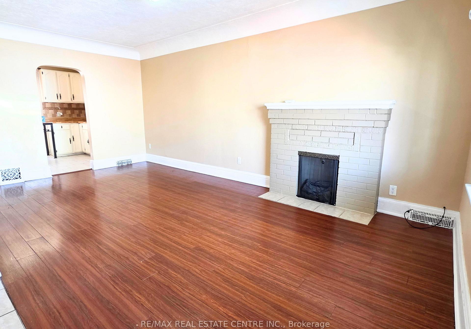 214-fairfield-avenue-hamilton-ontario-x13055638