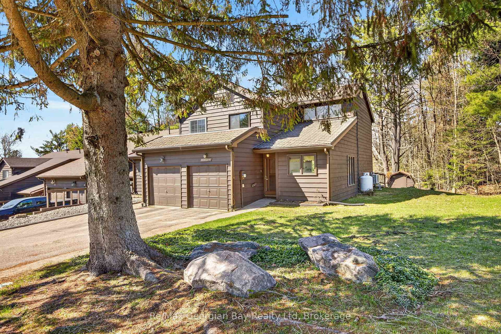 30-oakwood-heights-bracebridge-ontario-x13055762