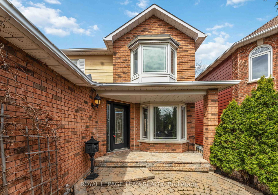86-sai-crescent-ottawa-ontario-x13055764