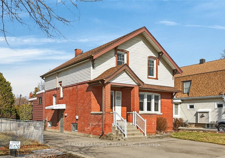 257-queensdale-avenue-e-hamilton-ontario-x13055868