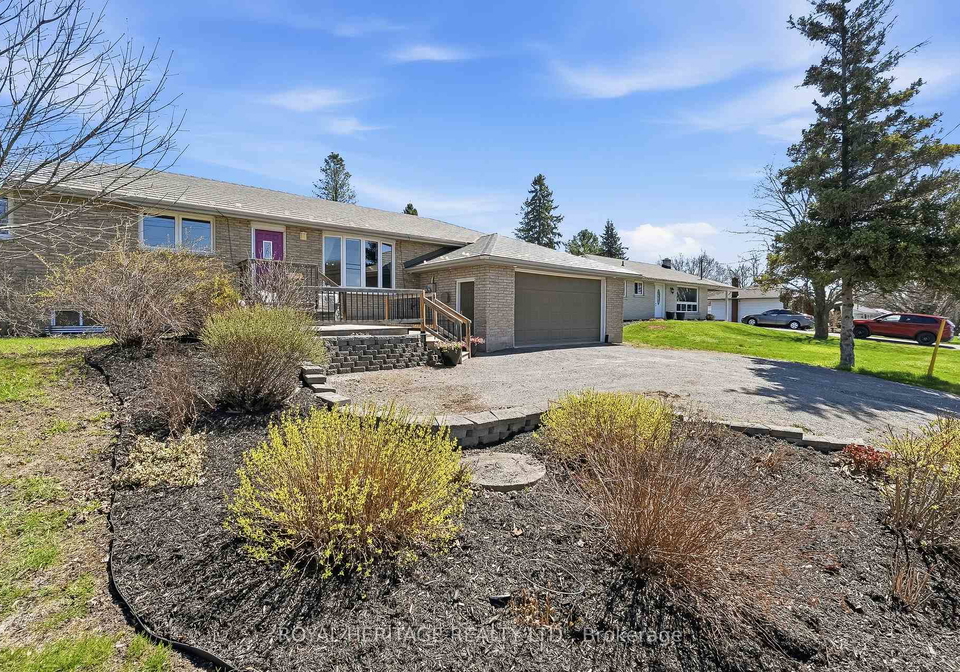 2434-wallbridge-loyalist-road-quinte-west-ontario-x13055984