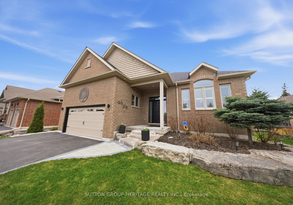 36-huntingwood-crescent-kawartha-lakes-ontario-x13056008